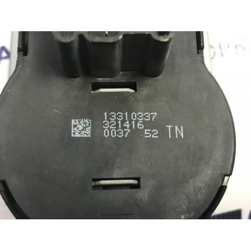 Блок управління світлом фар Opel Corsa D 2006-2014 13310337